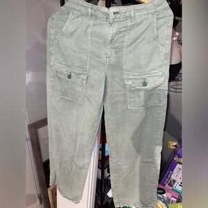 Women’s Green American Eagle Pants Size 4
